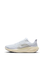 Nike White Pink Pegasus 41 Road Running Trainers - Image 7 of 11