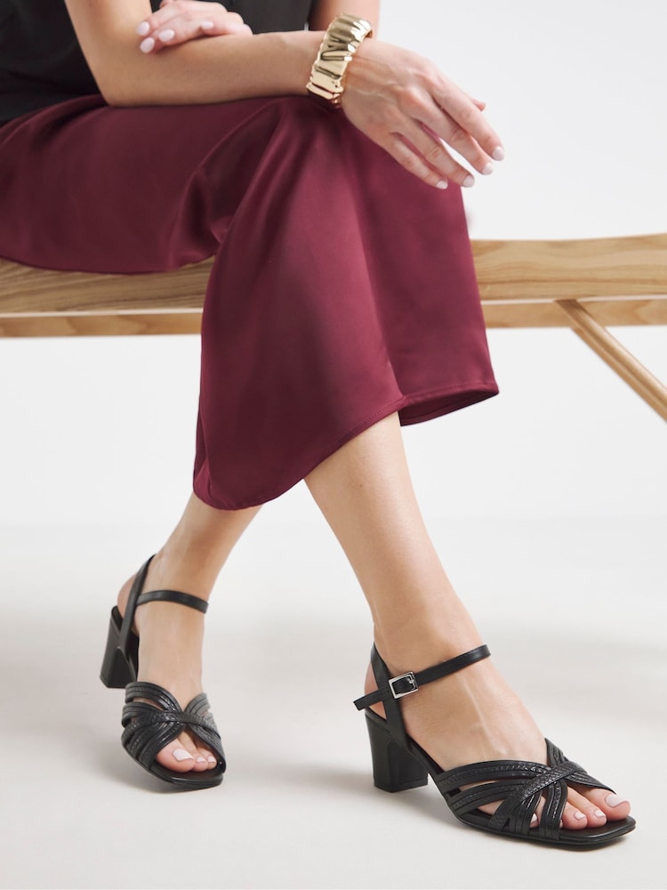 JD Williams Strappy Block Heel Sandals - Imagen 1 de 4