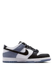 Nike White/Black Blue Youth Dunk Low Trainers - Image 3 of 10