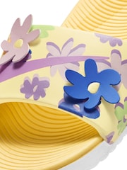 Nike Yellow Kawa Junior/Youth Sliders - Image 9 of 9