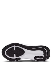 Nike Black/Red Youth Stellar Ride Trainers - Image 9 of 11