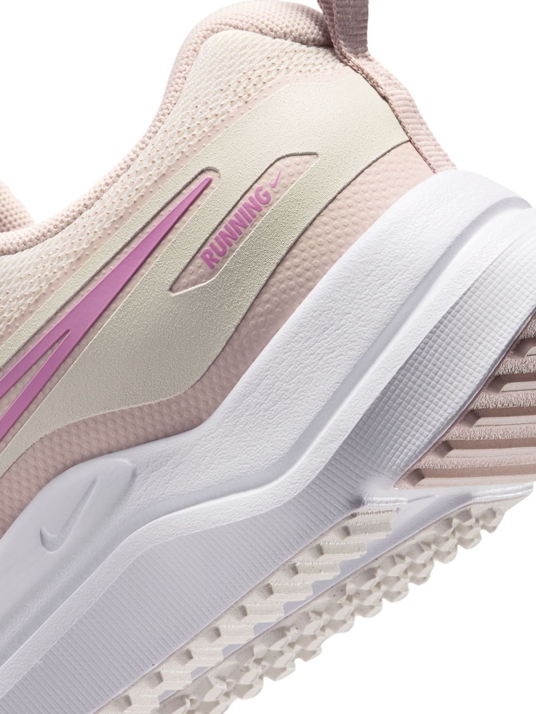 Cream rožnata - Nike Mladinske superge Cosmic tek - Slika 11 iz 11 Cream rožnata - Nike Mladinske superge Cosmic tek - Slika 11 iz 11