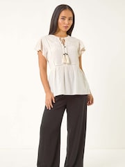 Blusa Roman Petite Bordada com Borlas e Tie - Imagem 2 de 5