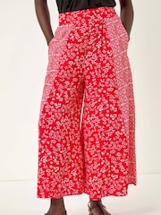 Roman Red Floral Print Wide Leg Palazzo Culottes Trousers - Image 3 of 5