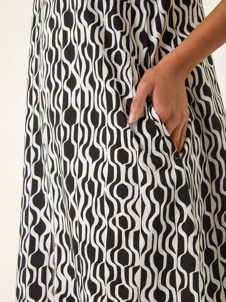 Roman Black Geo Print Pocket Midi Dress - Image 5 of 5