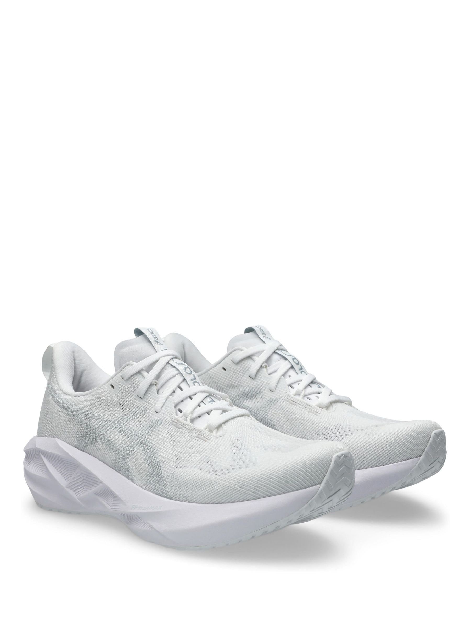Cumpără Alb - Pantofi sport de alergare ASICS Novablast from Next