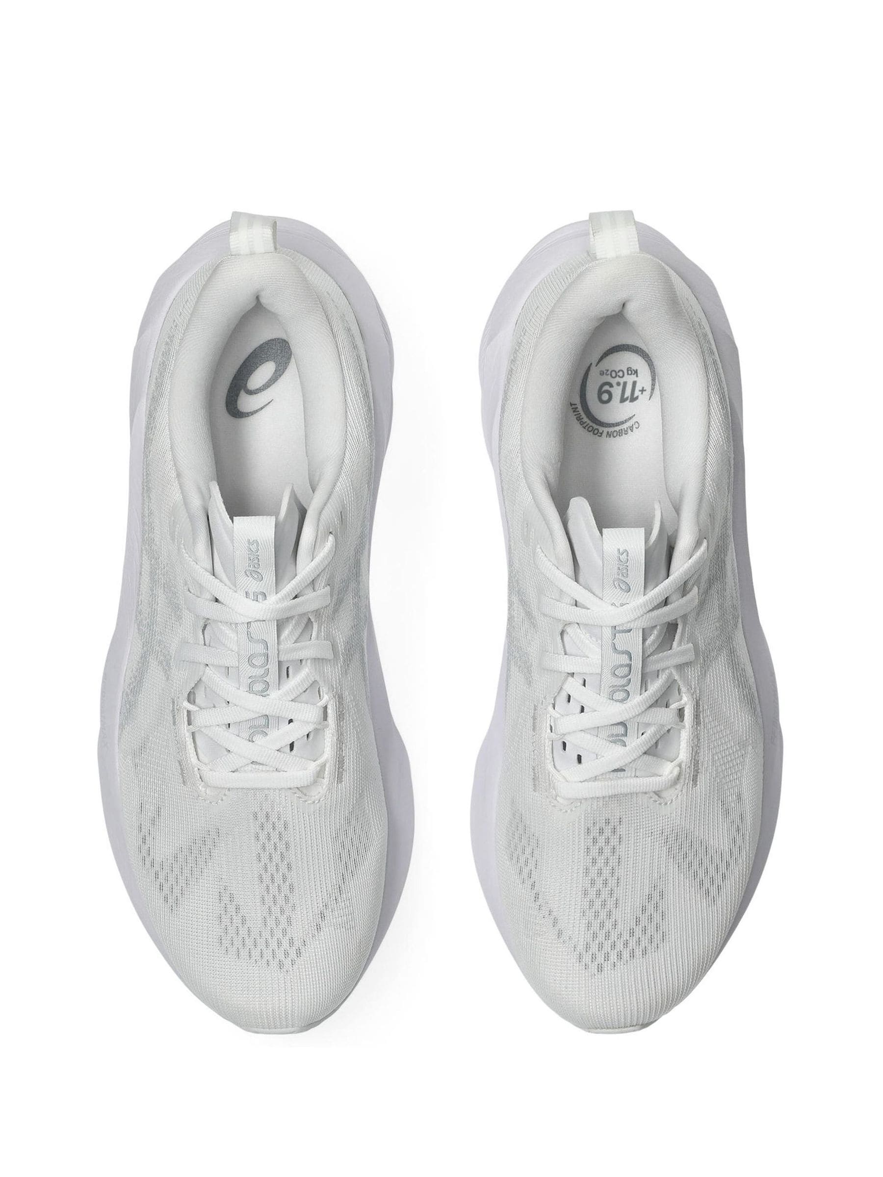 Cumpără Alb - Pantofi sport de alergare ASICS Novablast from Next