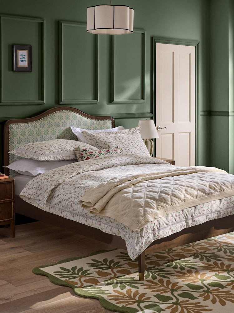 Nina Campbell Jacquard Leaf Coretta Bed - Image 1 of 6 Nina Campbell Jacquard Leaf Coretta Bed - Image 1 of 6