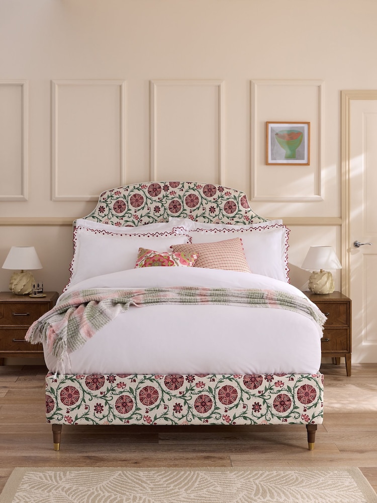 Nina Campbell Solana Red Lowndes Upholstered Bed Frame - Image 2 of 5