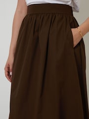 Threadbare Brown Midi Skirt with Pockets - Image 4 of 5
