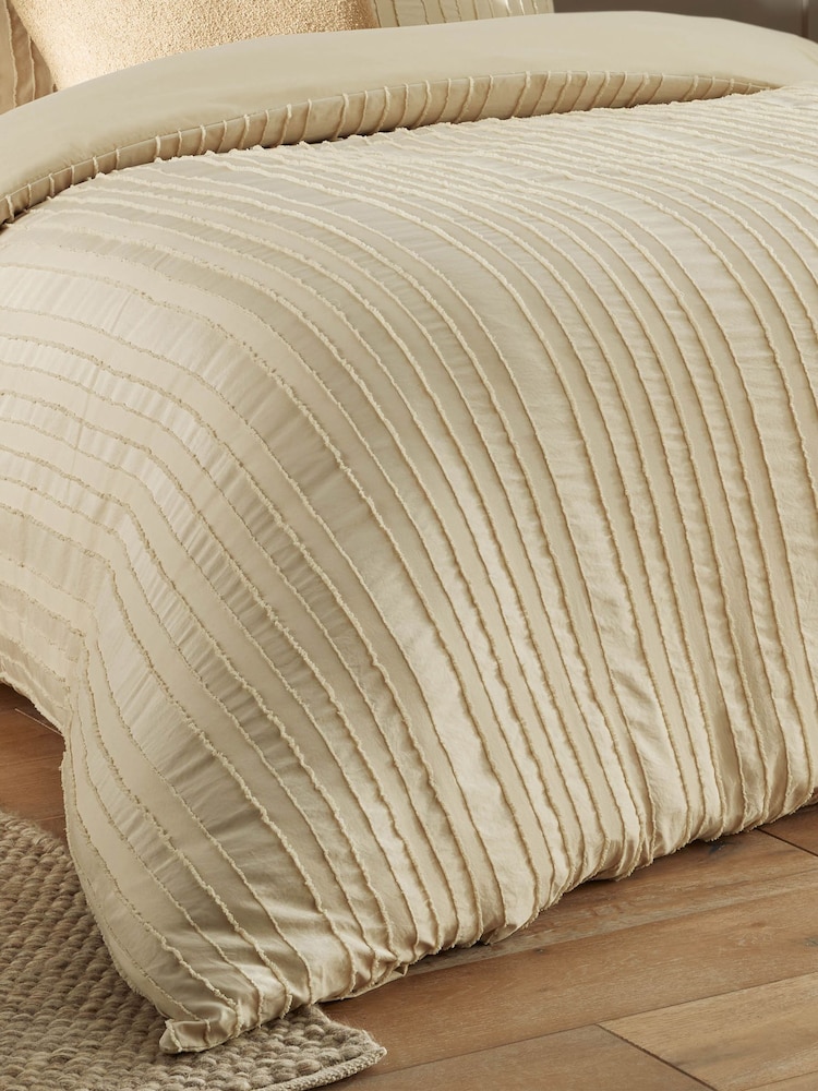 Duvet Day Linen Harrison Stripe Tufted Soft Touch Duvet Set - Image 3 of 3