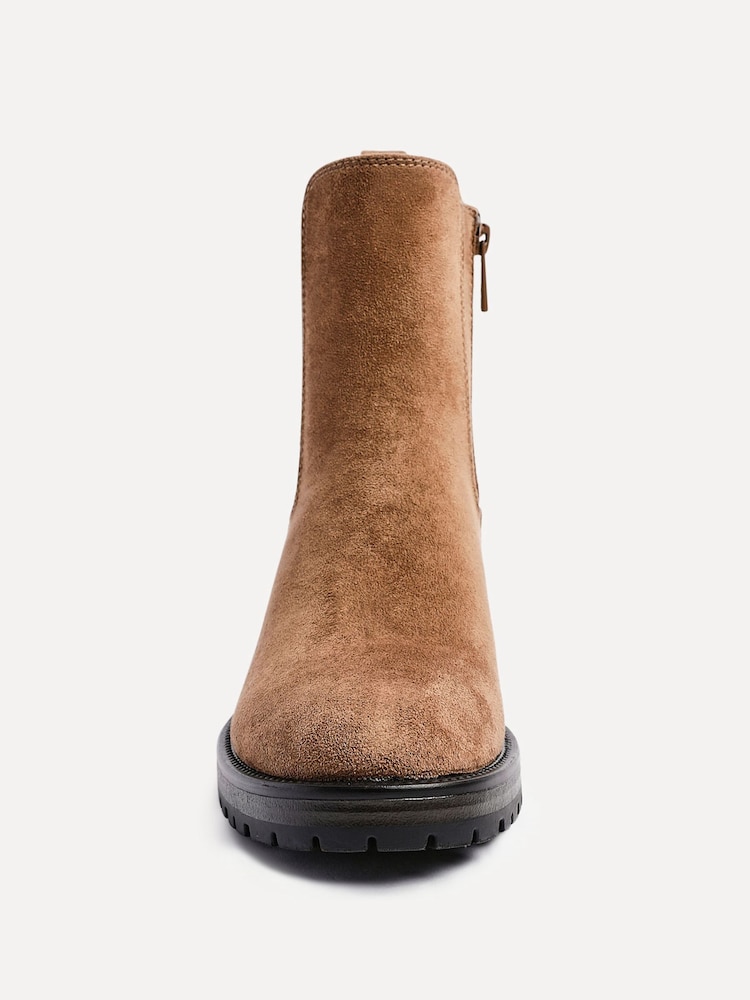 Linzi Brown Path Block Heel Chelsea Boots - Image 5 of 5 Linzi Brown Path Block Heel Chelsea Boots - Image 5 of 5