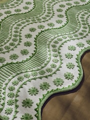 Cath Kidston Green Spitalfields Wiggle Wool Tufted Rug - Image 2 of 5