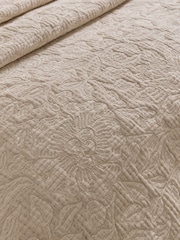 Nina Campbell Natural Floral Jacquard Throw - Image 3 of 4