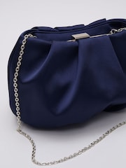 Phase Eight Satin Clutch Bag - Imagem 3 de 7