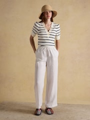 Joules Tabitha Ribbed V-Neck Jersey Top with Puff Sleeves - صورة 3 من 7