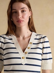 Joules Tabitha Ribbed V-Neck Jersey Top with Puff Sleeves - صورة 5 من 7