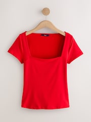 أحمر زاهي - Slim Fit Short Sleeve Sqaure Neck Soft Touch Slinky T-Shirt - صورة 6 من 8