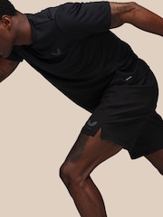 Castore Grey Adapt 7inch Shorts - Image 5 of 7