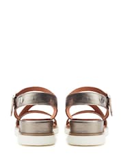 Moda in Pelle Kapur Cross Strap Wedge White Sandals - Image 3 of 4