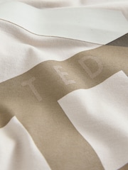 صخري - Baker by Ted Baker Letter Graphic T-Shirt - صورة 3 من 5