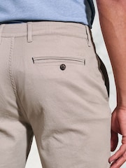 Brook Taverner Textured Stretch Cotton Chinos Trousers - Imagen 3 de 3