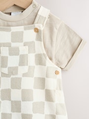 أسود/أبيض مربعات - Jersey Dungarees and Bodysuit Baby Set (0mths-2yrs) - صورة 4 من 9