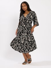 Vestido Kimono Curvo Yours Curve - Imagem 2 de 5