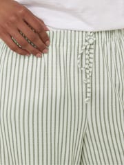 Calças culottes listradas M&Co - Imagem 4 de 5