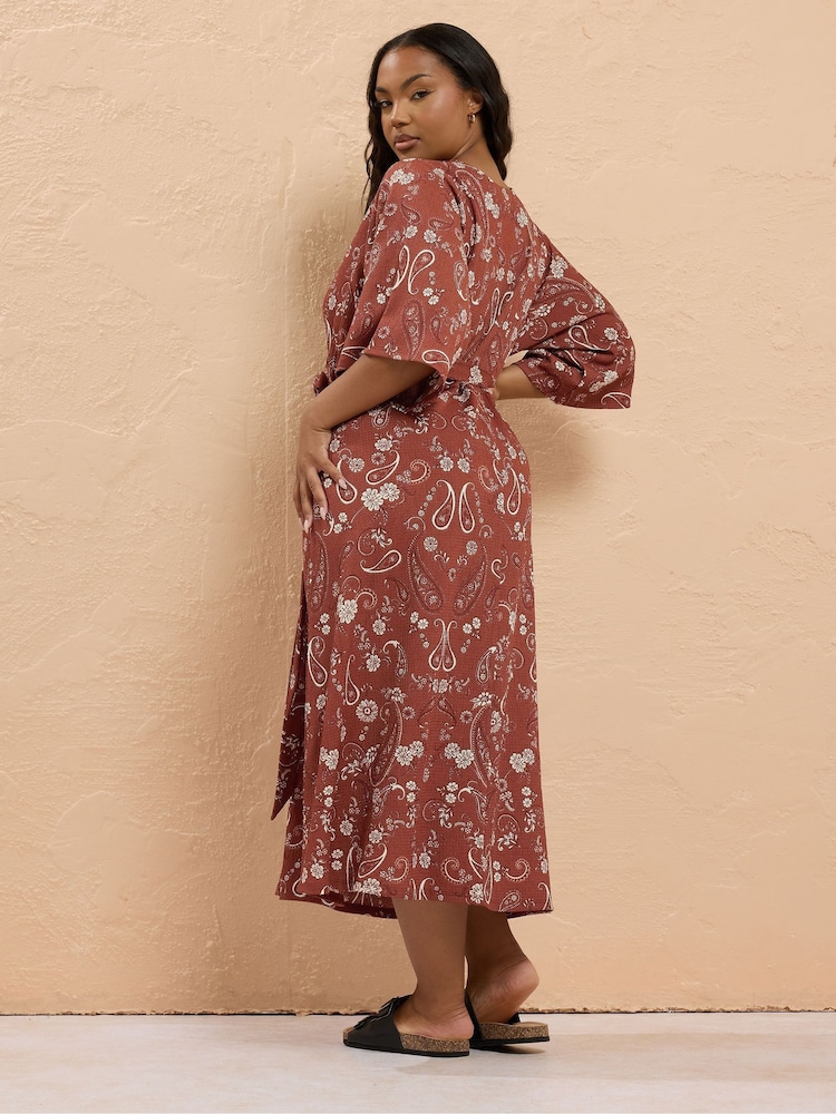 Yours Curve Brown Wrap Kimono Dress - Image 2 of 5