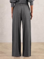 Reiss Grey Poppie Petite Wide Leg Pleated Trousers - Image 5 of 7
