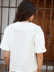 Another Sunday Broderie Collar Puff Sleeve Blouse - Imagen 2 de 5