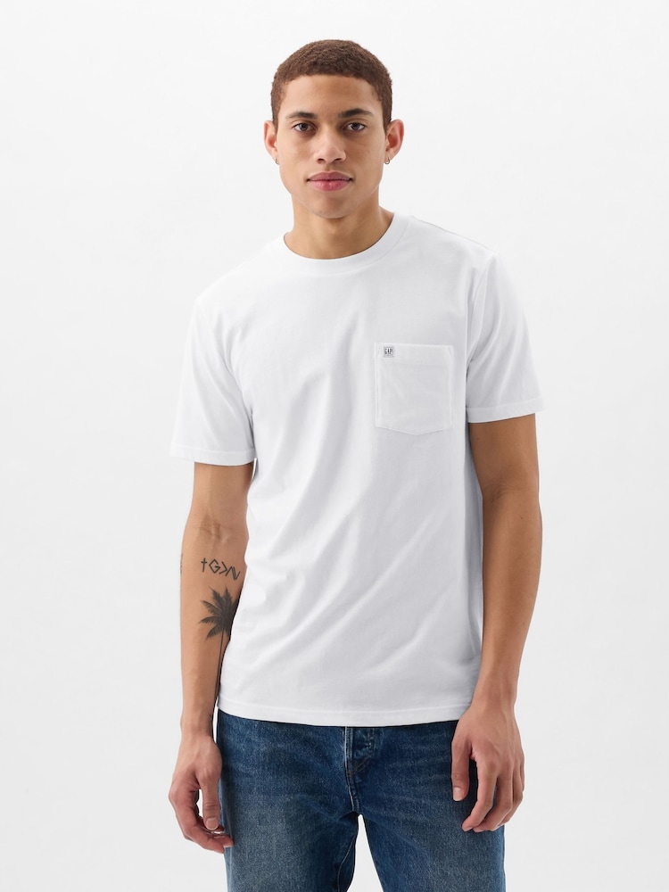 Gap White Pocket Short Sleeve T-Shirt - Image 1 of 5 Gap White Pocket Short Sleeve T-Shirt - Image 1 of 5