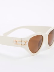 River Island Slim Pearl Cat Eye Sunglasses - Imagem 3 de 5