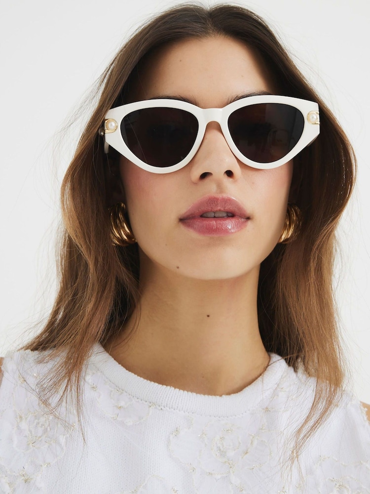 River Island Slim Pearl Cat Eye Sunglasses - Imagem 5 de 5