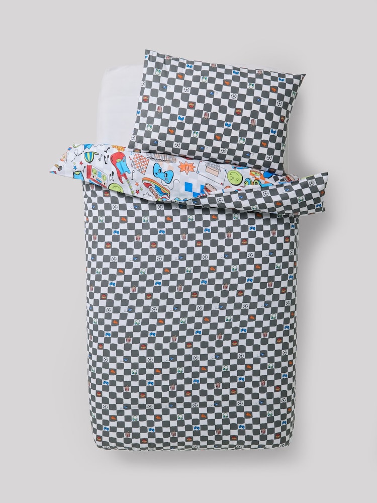 Black/White Graffiti Cotton Printed Bedding Duvet Cover and Pillowcase Set - Image 4 of 4 Black/White Graffiti Cotton Printed Bedding Duvet Cover and Pillowcase Set - Image 4 of 4