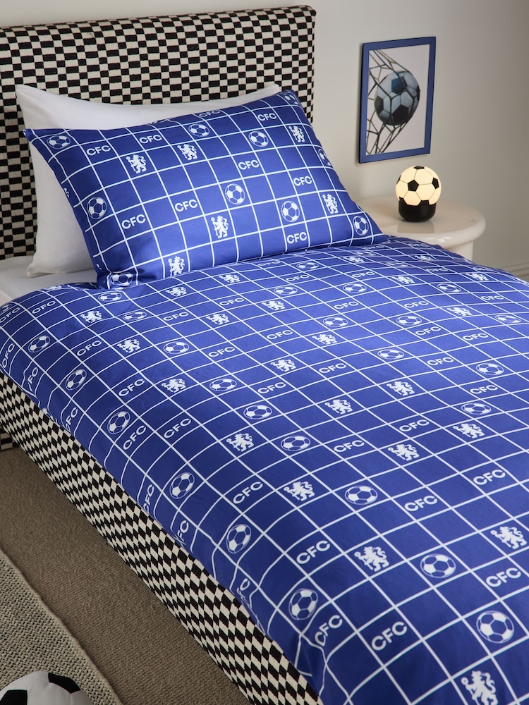 Blue Chelsea Football Club Duvet Cover and Pillowcase Set - Image 2 of 4