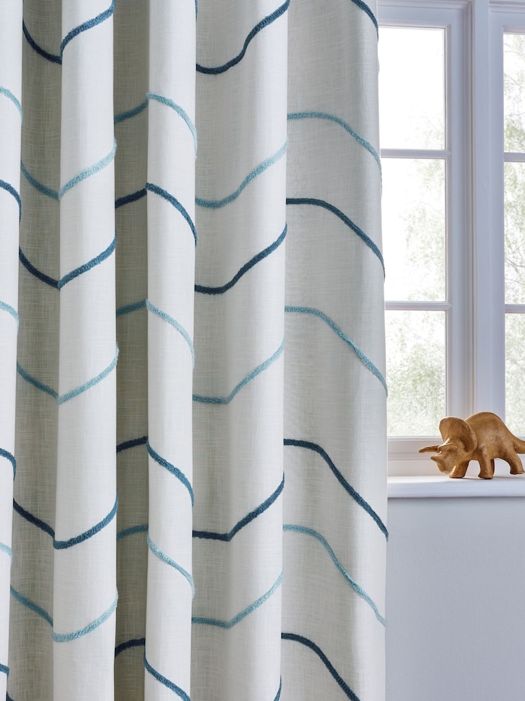 Blue Tuffted Wiggle Eyelet Blackout Curtains - Image 4 of 4