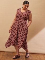 Vestido com estampa geométrica e decote em V e bainha de lenço Live Unlimited - Imagem 2 de 5
