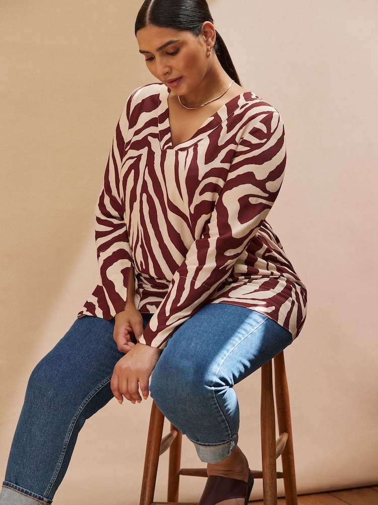 Live Unlimited Cream Animal Print Split Sleeve Blouse - Image 2 of 4