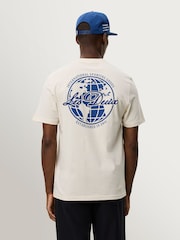 Les Deux Natural Ben Globe T-Shirt - Image 4 of 7