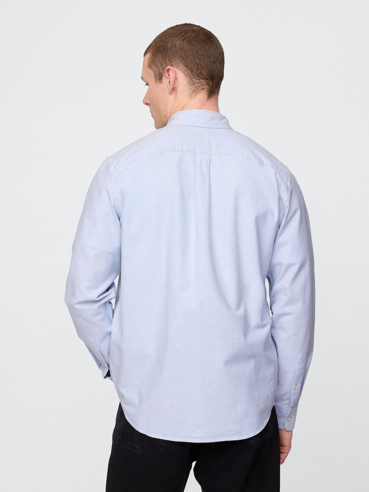 Gap Blue Oxford Shirt - Image 2 of 5 Gap Blue Oxford Shirt - Image 2 of 5