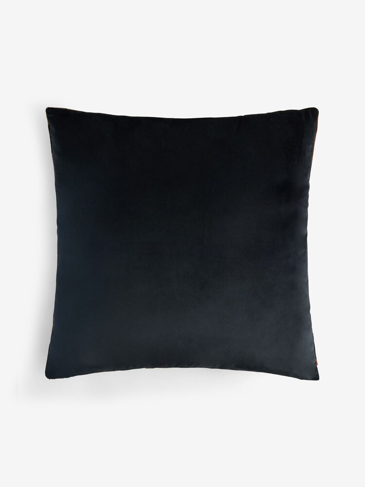 Orson Cut Velvet Cushion - صورة 2 من 2