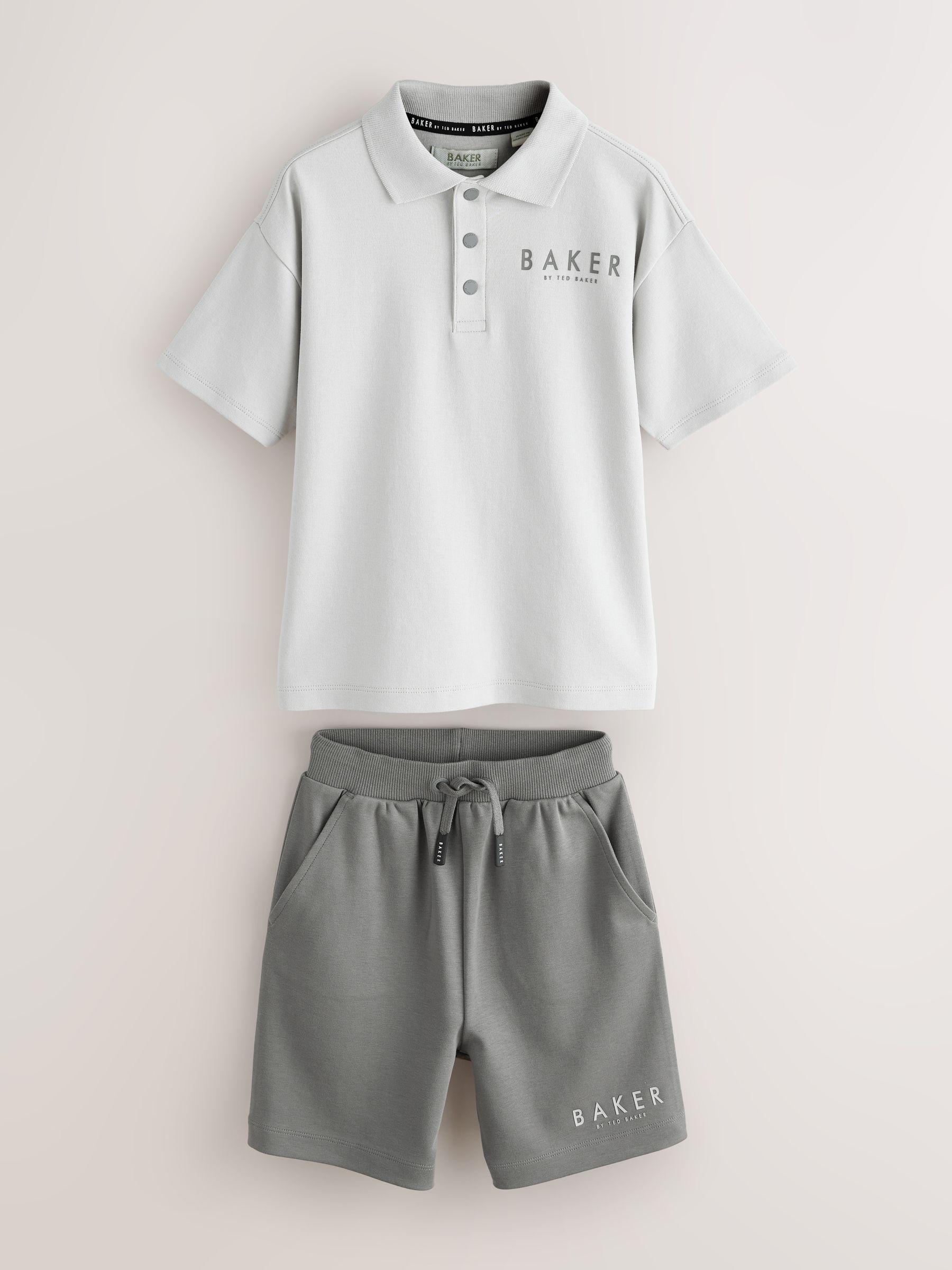 Next：日本 グレー - Baker by Ted Baker オーバーサイズ ポロシャツ