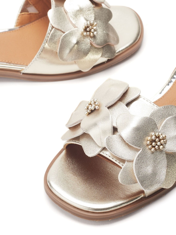Moda in Pelle Red Laleh Flower Detail Flat Mules - Image 4 of 4
