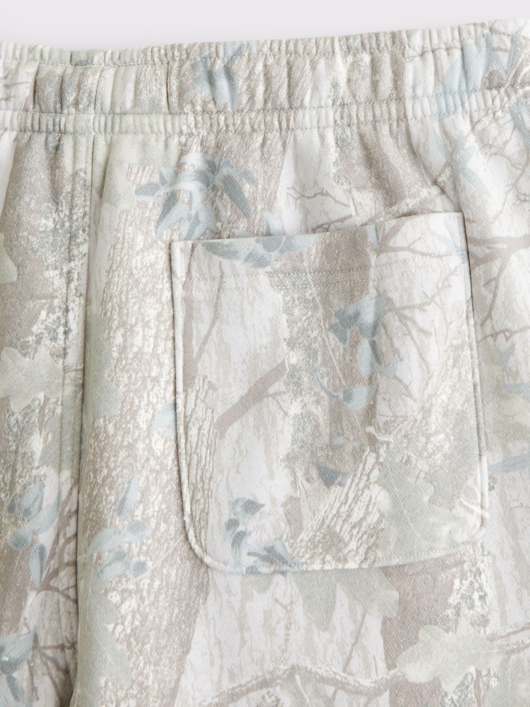 Abercrombie & Fitch Green Essential Baggy Camo Trousers - Image 2 of 2