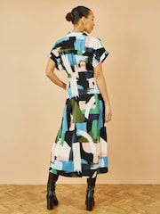 Vestido midi com estampa de pincelada relaxada Yumi - Imagem 4 de 5