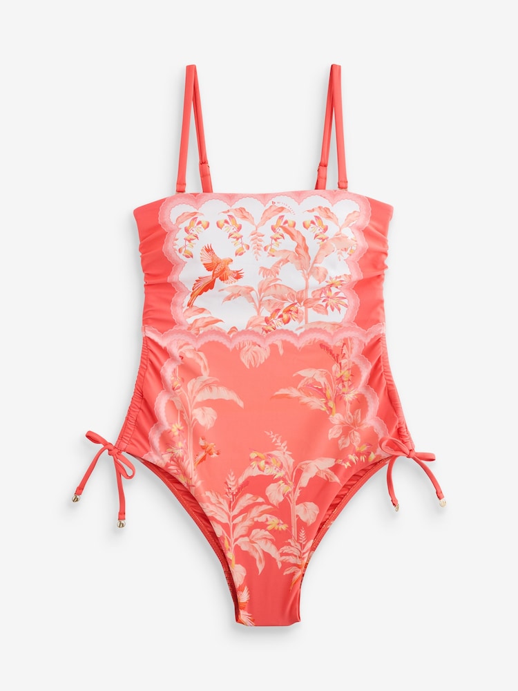 B by Ted Baker Bandeau korallrosa badedrakt med justerbar rynking og magekontroll - Bilde 1 av 4 B by Ted Baker Bandeau korallrosa badedrakt med justerbar rynking og magekontroll - Bilde 1 av 4