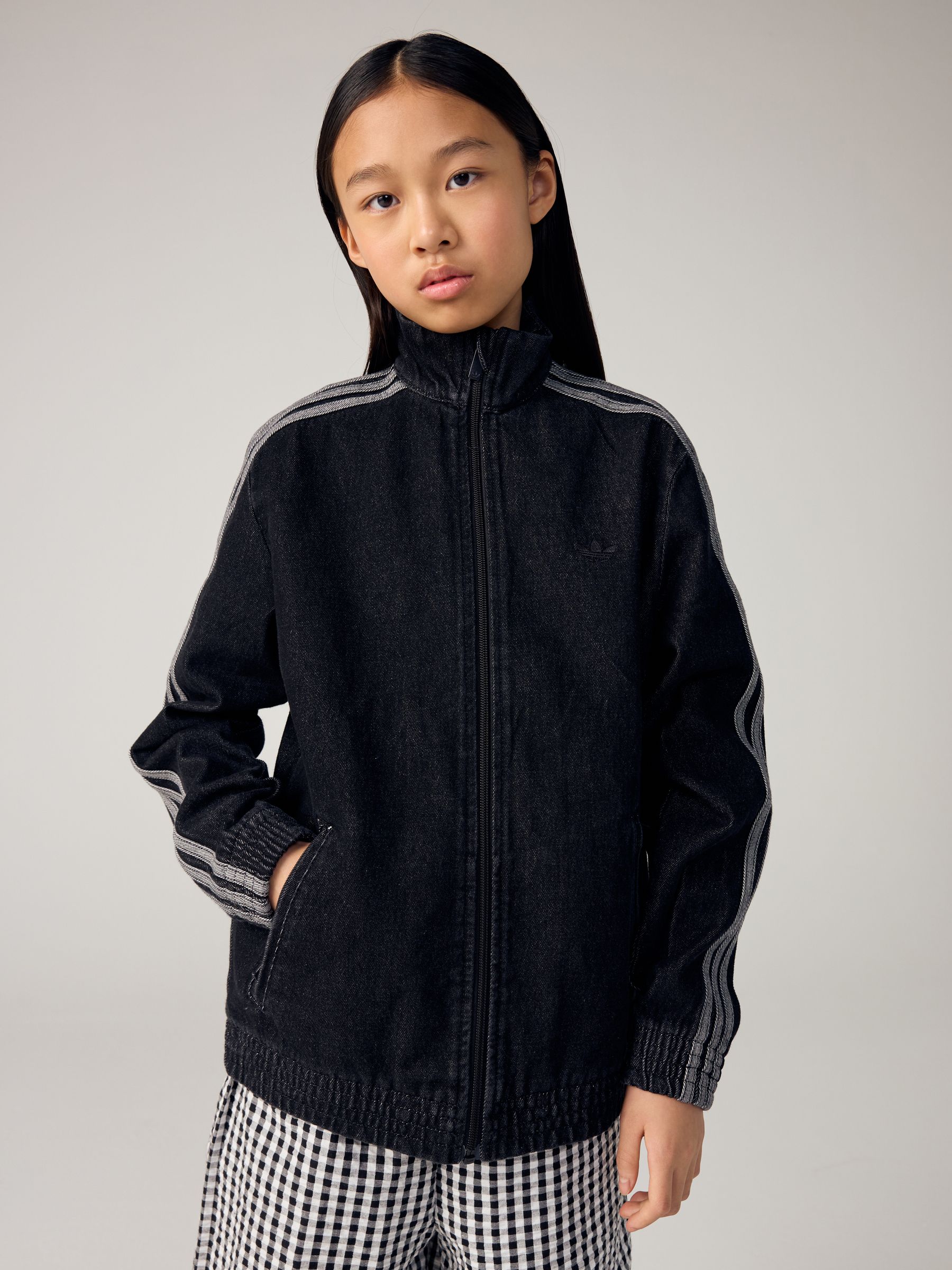 Next：日本 adidas Originals Firebird デニムジャケット from Next Japan