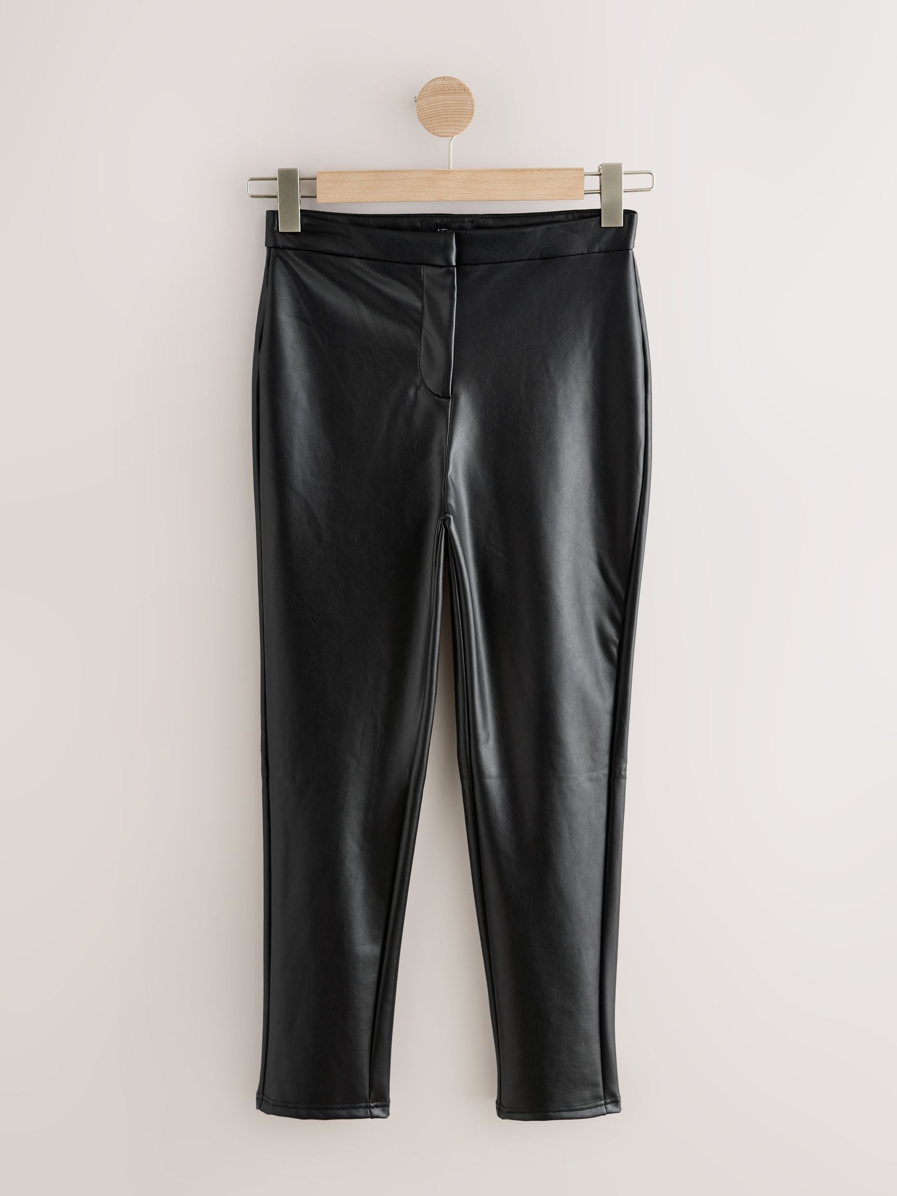 Cumpără Negru - Faux Leather Skinny Fit Trousers from Next Romania